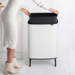 Brabantia - Bo Touch Bin Hi 60 L White -Brabantia Winkel 1200x1200 111