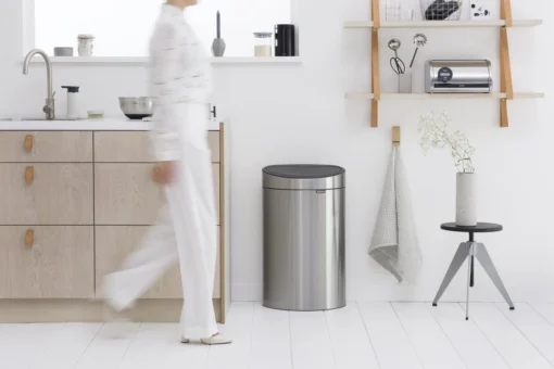 Brabantia Touch Bin Prullenbak - 40 L - Matt Steel Fingerprint Proof -Brabantia Winkel 1200x799 110