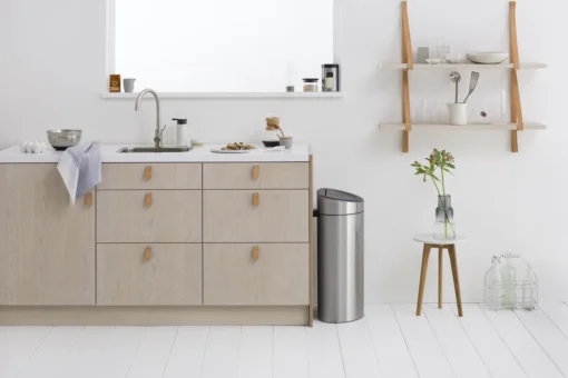 Brabantia Touch Bin Prullenbak - 40 L - Matt Steel Fingerprint Proof -Brabantia Winkel 1200x799 113