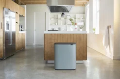 Brabantia Bo Touch Bin Prullenbak - 2 X 30 L - Metallic Mint -Brabantia Winkel 1200x799 118