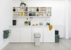 Brabantia Sort & Go Aanrecht Afvalbakje - 3 L - Jade Green -Brabantia Winkel 1200x852