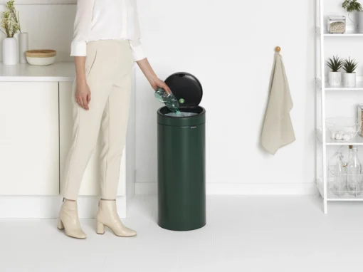 Brabantia Touch Bin Prullenbak - 30 L - Pine Green -Brabantia Winkel 1200x899 1