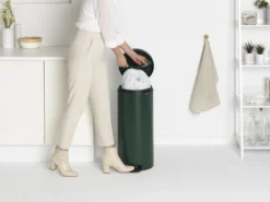 Brabantia NewIcon Prullenbak - 30 L - Pine Green -Brabantia Winkel 1200x899 35