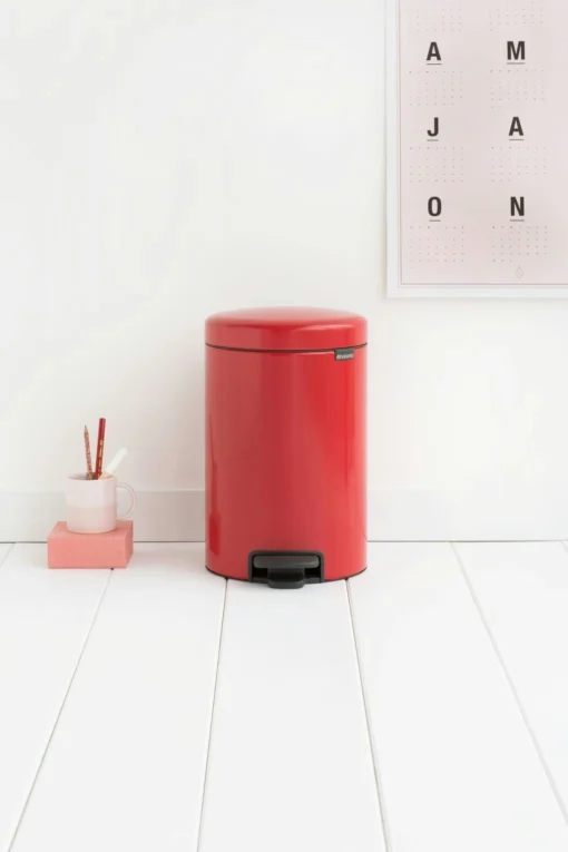 Brabantia Pedaalemmer Newlcon 12 Liter Passion Red -Brabantia Winkel 4c3e3521137e70aa5c9877cd06f7d1d8