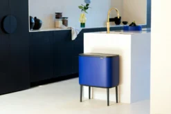 Brabantia Bo Touch Bin 11 23 Liter Mineral Powerful Blue -Brabantia Winkel Bo Touch Bin 11 23L Mineral Powerful Blue 8710755208348 Brabantia 96dpi 6720x4480px 6 NR 26573