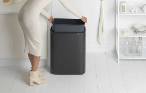 Brabantia Bo Touch Bin 60 Liter Matt Black -Brabantia Winkel Bo Touch Bin 60L Matt Black 8710755223020 Brabantia 300dpi 6878x4393px 6 NR 14483