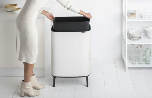 Brabantia Bo Touch Bin Hi 60 Liter White -Brabantia Winkel Bo Touch Bin Hi 60L White 8710755130205 Brabantia 300dpi 6470x4177px 6 NR 14825