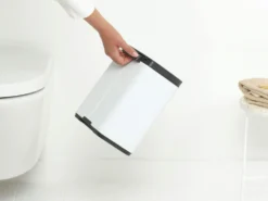 Brabantia Bo Touch Bin 4 Liter Met Kunststof Binnenemmer White -Brabantia Winkel Bo Waste Bin 4L White 8710755222344 Brabantia 300dpi 3912x2934px 6 NR 30281