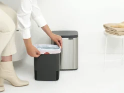 Brabantia Bo Touch Bin 7 Liter Met Kunststof Binnenemmer Matt Steel Fpp -Brabantia Winkel Bo Waste Bin 7L Matt Steel Fingerprint Proof 8710755222962 Brabantia 300dpi 4810x3608px 6 NR 30360