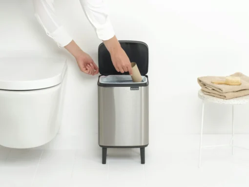 Brabantia Bo Hi Afvalemmer 7 Liter Matt Fpp -Brabantia Winkel Bo Waste Bin Hi 7L Matt Steel Fingerprint Proof 8710755227189 Brabantia 300dpi 5180x3885px 6 NR 30439 2023 05 19 101803 datm