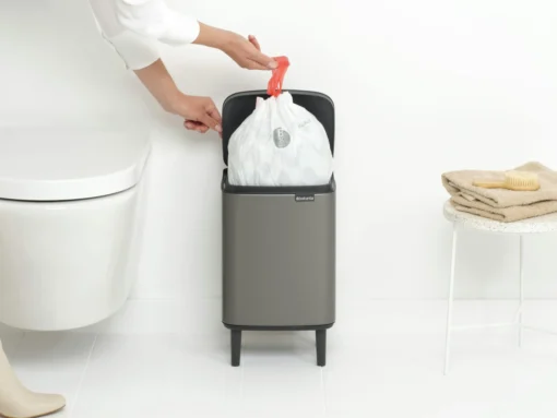 Brabantia Bo Hi Afvalemmer 7 Liter Platinum -Brabantia Winkel Bo Waste Bin Hi 7L Platinum 8710755227202 Brabantia 300dpi 5180x3885px 6 NR 30451