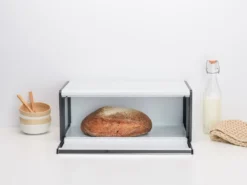 Brabantia Broodtrommel Met Klepdeksel Wit -Brabantia Winkel Fall Front Bread Bin White 8710755306006 Brabantia 96dpi 1000x750px 7 NR 21155