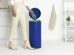 Brabantia Pedaalemmer Newlcon 30 Liter Mineral Powerful Blue -Brabantia Winkel NewIcon Pedal Bin 30L Mineral Powerful Blue 8710755207945 Brabantia 300dpi 5405x4054px 6 NR 27251