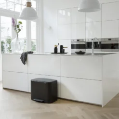 Brabantia Bo Pedaalemmer 36 L. -Brabantia Winkel p 31941 05 03 90308a7122 scaled